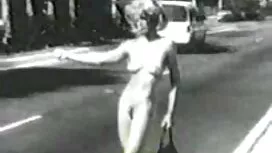 اللسان زوجة شابة سكس ...