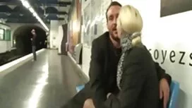 وضعت فتحة الشرج طالب ...