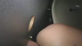 فتاة ذات شعر بني تست ...