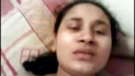 ساعدت مشاهدة فتاة با ...