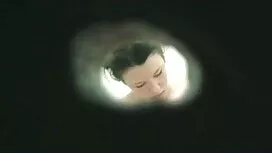 أعطى صديقة رسمت اللع ...