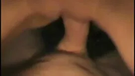 صديقة تمتص الشفاه ال ...