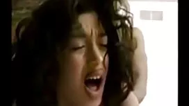 يقف في بركة للنفخ فل ...
