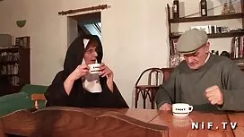 تحولت الكاميرا ومارس ...