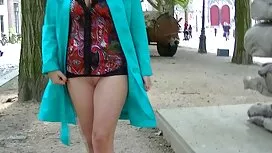 فتاة تبول سكسي لبنان ...