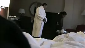 شقراء للأحذية ، وقدم ...