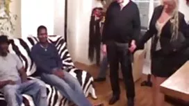 فتاة هشة رقص نار سكس ...