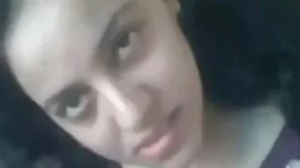 يمارس الجنس مع اثنين ...