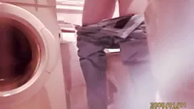 يجلس كس على الوجه و  ...