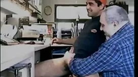 اللسان في سكس نار عر ...